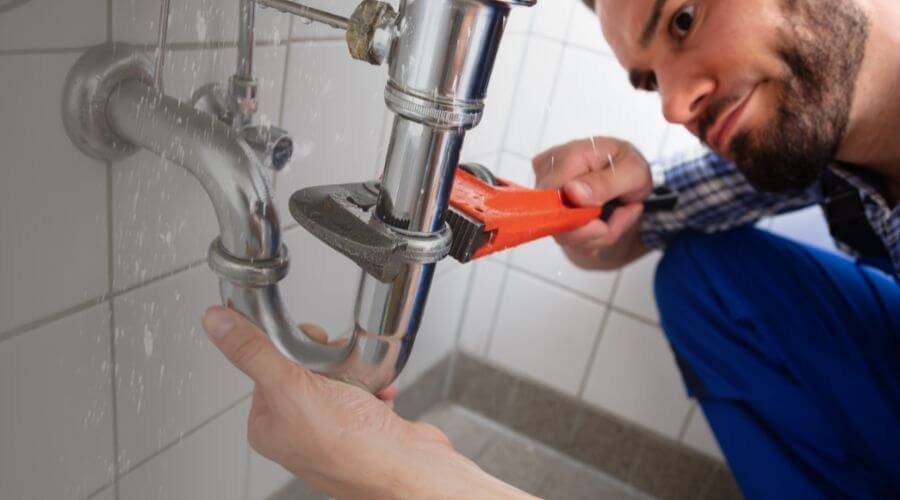 Professional same day plumber services in Cambridge, IL